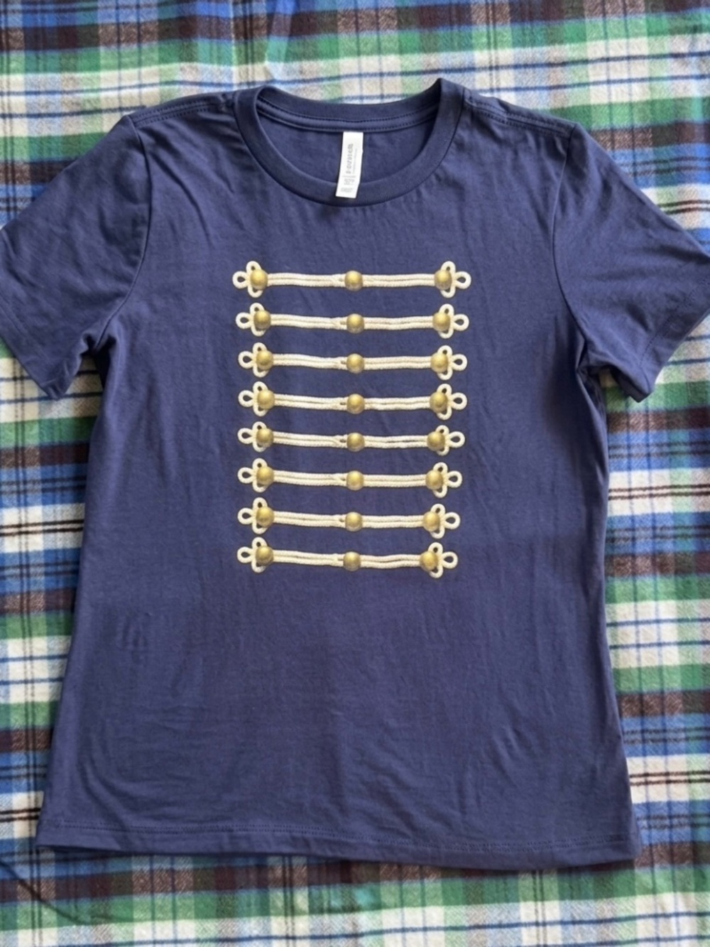 New trendy t-shirt